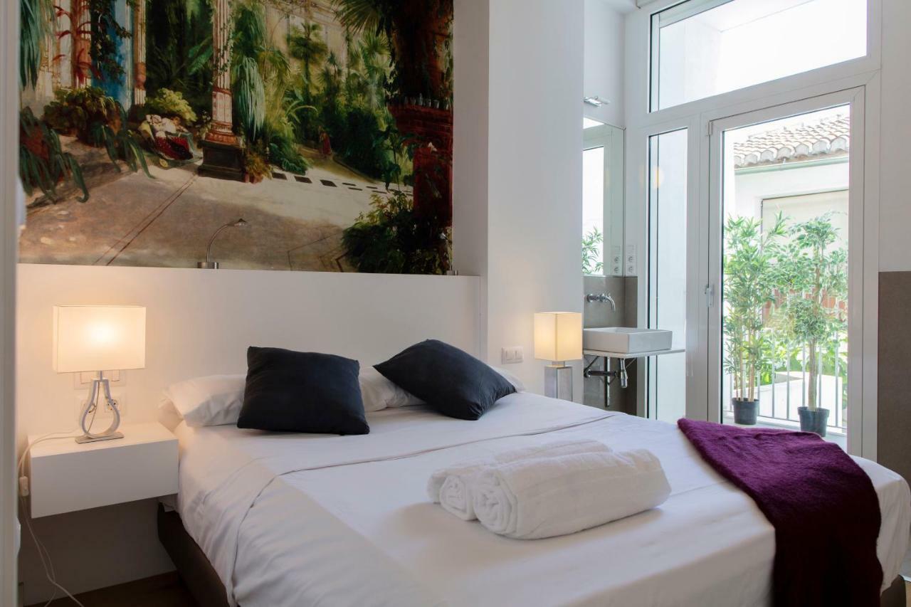 Florit Flats - Serranos Valence